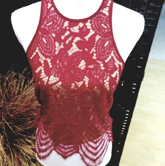 Express Tops - Express Lace Sleeveless Top